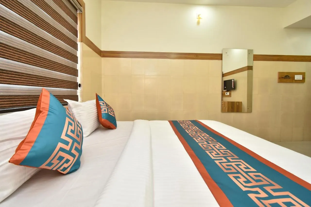 ***  Hotel Kannur Capital Caltex Ινδία